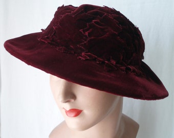 Early 20th Century Wine Silk Velvet Leaves Widebrim Hat . Edwardian .