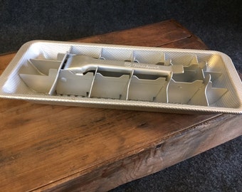 Vintage aluminum ice tray