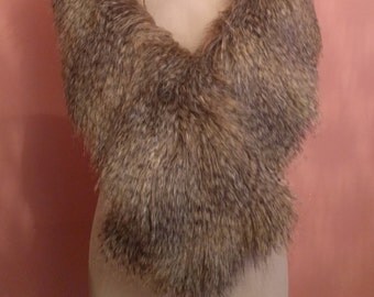 Ladies Faux Fur Stole / Shawl in Exquisite color / Luxury Faux Fur / Women Accessories / Wedding Shawl / Birthday Gift Idea / Prom