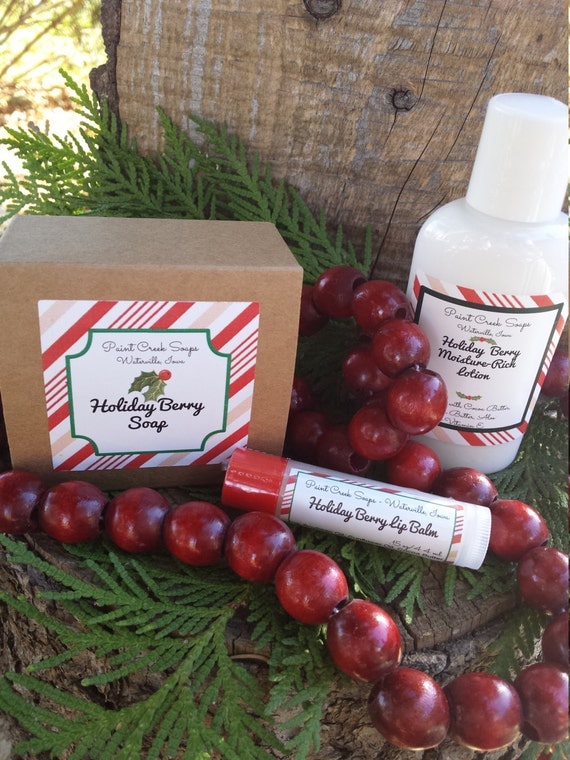 Christmas Bath and Body Gift Set Holiday Berry Soap Lotion