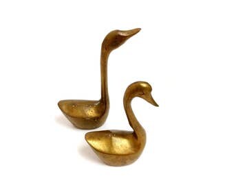 Set of 2 Brass Swan,Mid Century Brass Swan,Brass Figurines,Swan Figurines,Solid Brass Swans,Mid Century Modern Vintage-126