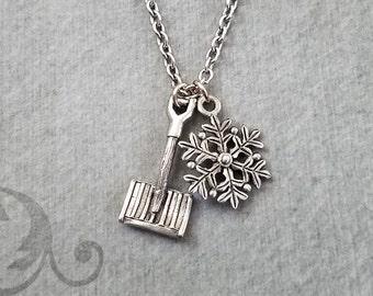 Rembrandt Let It Snow Shovel Charm - Metal - Gold-Plated Sterling Silver