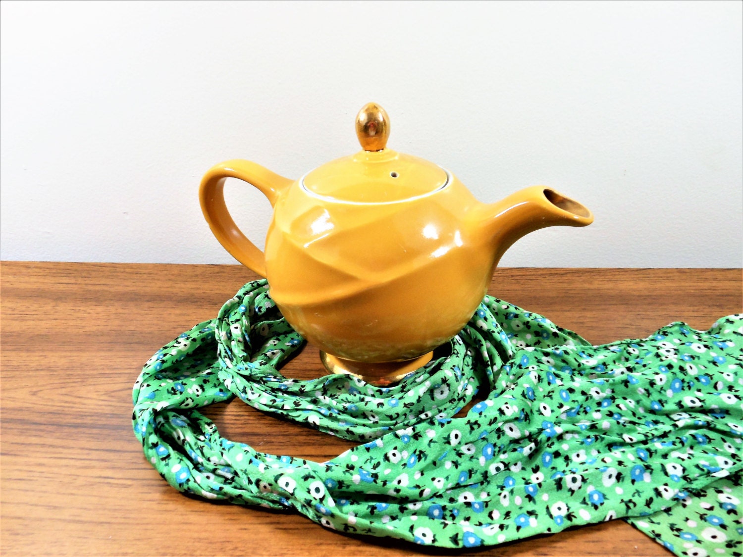 Yellow Hall Teapot Hall Moderne Art Deco 6 Cup Teapot Yellow