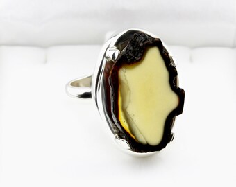 Horn Amber Ring, Horn Jewelry, Bones Jewelry, Bones Ring, Cut Stone Ring, Cut Gemstone Ring, Elk Ring, Elk Jewelry, Natural Jewelry, Jewelry
