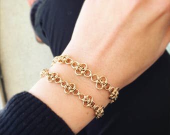 Links bracelet, Chain link bracelet, Chainmaille bracelet, Loop bracelet, Gold link bracelet, Unique gold bracelet, Layered gold bracelet