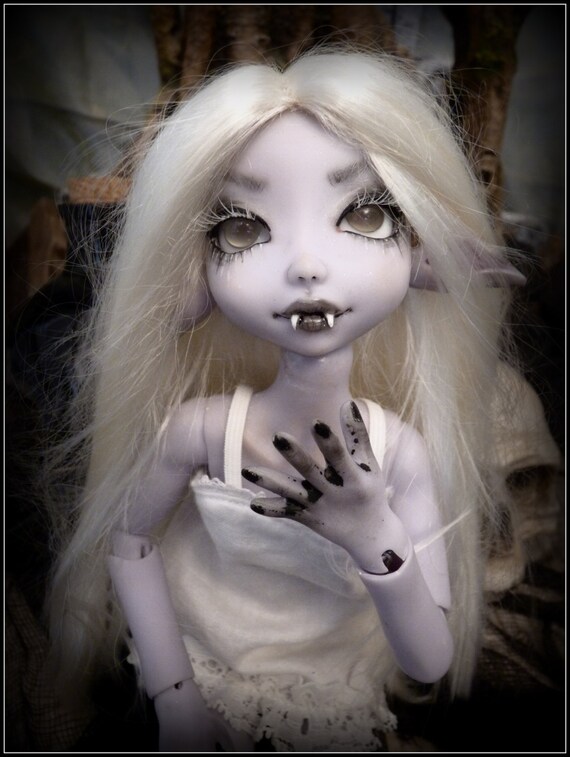 BJD poupée La Vampire Lotus Twilight Soulgrey skin by bibelin