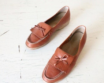 Vintage Roebuck's Russet Leather Fringe Loafers Sz 8.5