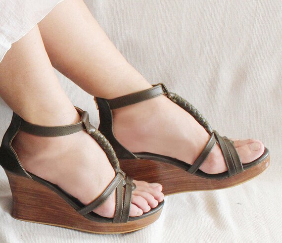olive green platform heels
