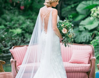 Bridal Cape, Bridal Back Jewelry, Bridal Crystal Cape, Bridal Back Necklace, Wedding Cape, Back Drop Necklace, Back Jewelry, Cape Veil