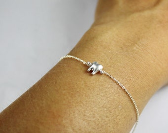 SIlver Tooth Bracelet Gold Tooth Jewelry Dental Bracelet Hygienist Graduate Small Cute tooth charm,Dentist Bracelet,Dental Assistant