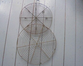 french vintage cake plateau's, cake rack, coaster's, French pastry shop, france fil de fer, patina, industrial
