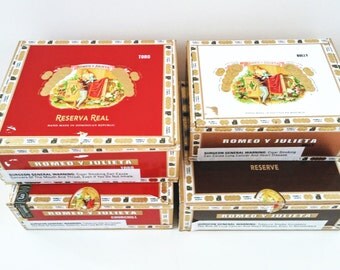 Wooden Cigar Box - Wooden Gift Box - Groomsmen Gift - Romeo and Juliet - Wedding Decor - Wooden Box - Crafting Supply - Dominican Republic