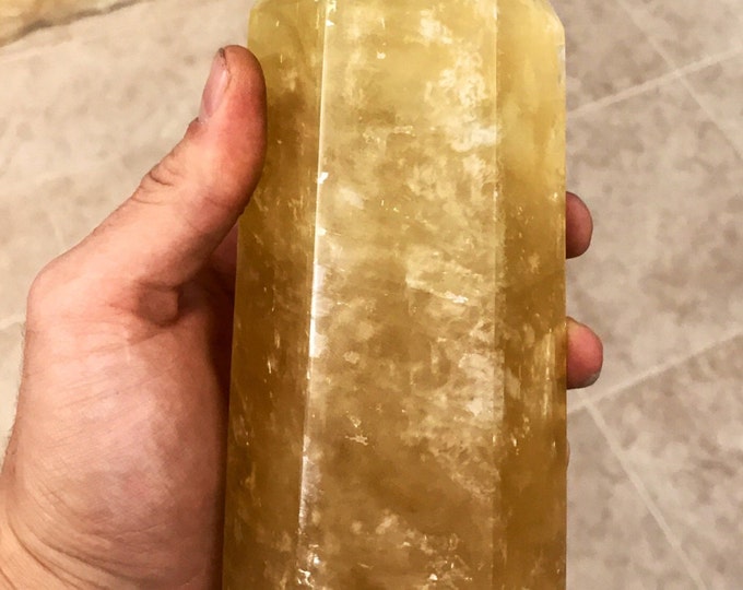 Golden Calcite Crystal Point from Madagscar- 7" X 3" Home Decor \ Christmas Gift \ Crystals \ Fung Shui \ Solar Plexus \ Wealth \ Positivity