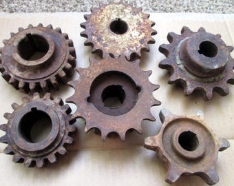 6 Rustic Vintage Metal Gear lot Rusty Gears/Cogs, Steam Punk Industrial