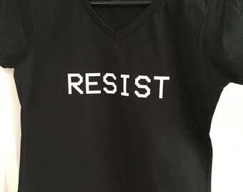 Resist ---- T-Shirt Punk Unisex Graphic Tee S M L XL Style Anarchy Shirt Design Teen Grunge Life Death Revolt Political T Shirt Equal Rights