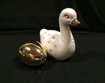 Vintage 1958 Holt Howard Goose and Golden Egg Salt and Pepper Shaker Set