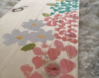 Flower Nursery Decor - Growth Chart- Playroom Sign- Personalized Growth- Height Chart- Girl’s Growth Chart- Gift- gift idea- gift for her
