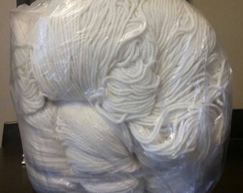BULK* 100% Super Soft Merino Wool Yarn (6 LB) Bulky (undyed) *BULK