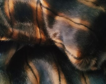Faux fur fabric, Fur fabric, Faux fur, Shag fur, Realistic fur, Fake animal fur, Soft fur, Fake fur fabric, Fake fur, Fake animal hair, Fur