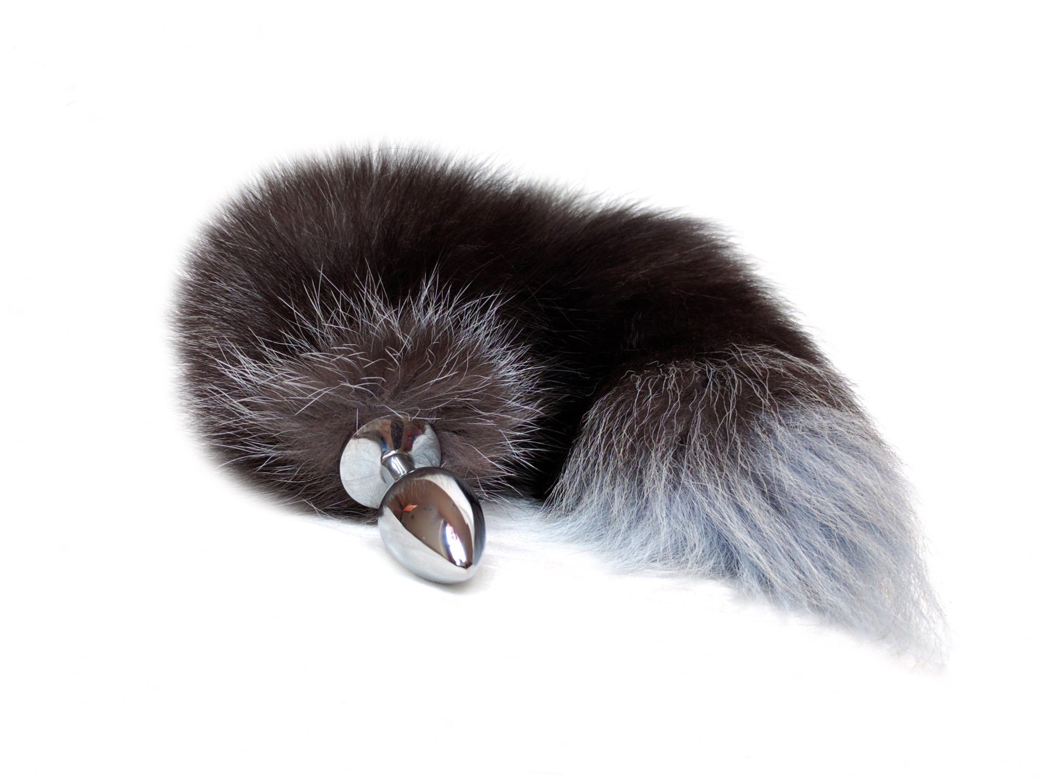 fox tail butt plug in fox tail butt plug in