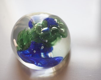 Glass paper weight
