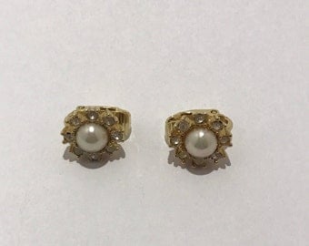 Christian Dior Mini earrings pearls and rhinestone clips. French designer vintage
