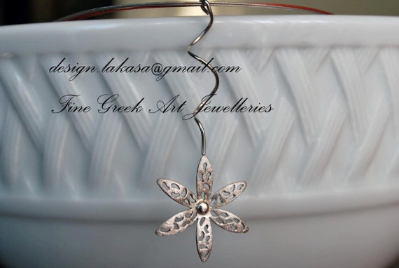 Flower Necklace Sterling Silver White Gold-plated Jewelry Lakasa e-shop Floral design Christmas holidays anniversary Best gifts ideas