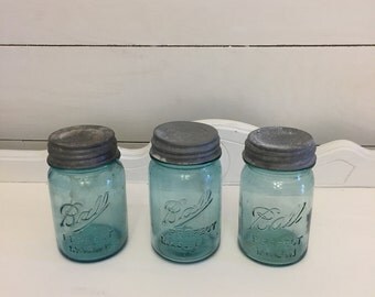 Set of 3 pint size blue mason jars