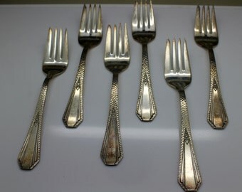VINTAGE SILVER PLATE Art Deco Forks by Fairfield - 6