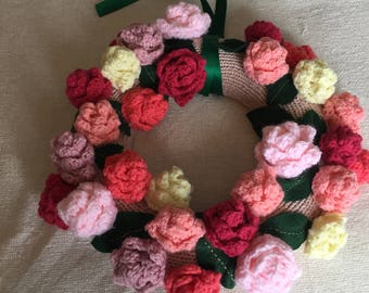 Knitted and crocheted roses wreath