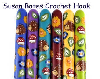 Susan Bates Polymer Clay Covered Crochet Hook, Hedgehog Design
