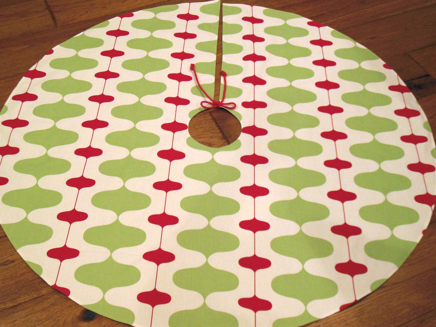 Mid Century Modern Christmas Tree Skirt 