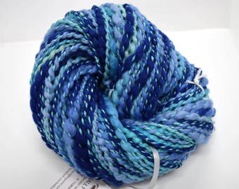 SALE Hand Spun Chunky Yarn knitting weaving yarn in Australian Merino Wool hand dyed wool yarn Gifts 19.5 micron Blue Opal 11627