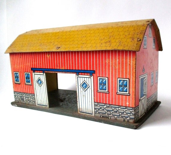 Antique Tin Barn tin litho building farm toy tin toy