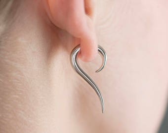 Fake-gauge earrings - Tribal earrings - sterling silver gauges - for standard piercings- small swirl fake-gauge