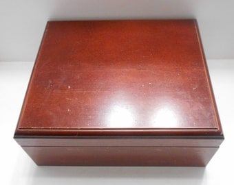 Vintage Large Double Hinged Wooden Box (BP) (V)