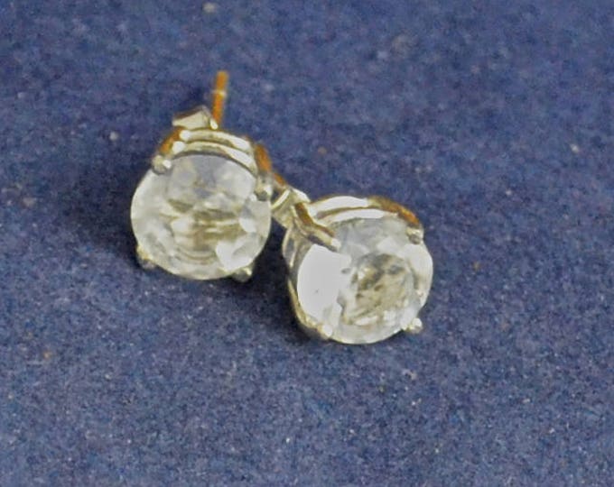 Crystal Quartz Studs, 7mm Round, Natural, Set in Sterling Silver E1055
