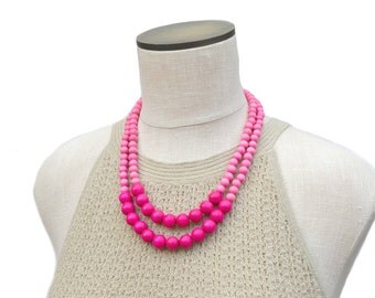 pink beaded necklace / pink necklace / pink bead necklaces / hot pink necklace / pink wood bead necklace / pink bridesmaid necklace