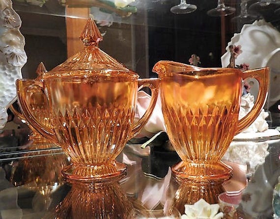 Carnival Glass Lidded Sugar Bowl Creamer 1960s Mid Century Anniversary Jeannette Glass Iridescent Country Cottage Farmhouse Home Decor Mom