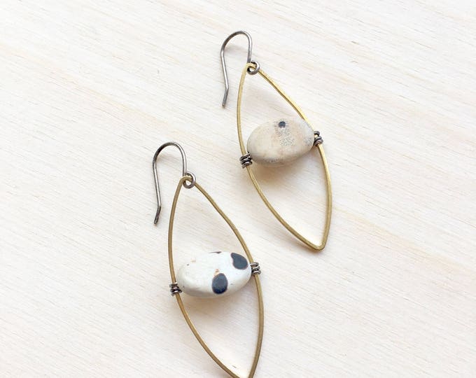 Scenic Jasper Earrings / Jasper Earrings / Delicate Modern Earrings / Minimal Earrings / Handmade and Unique Earrings / Small Dangle Earring