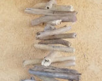 Driftwood Garland, Driftwood, Driftwood Strand, Nautical Decor, Nautical, Wholesale Driftwood, Driftwood Home Decor, Driftwood Decoration