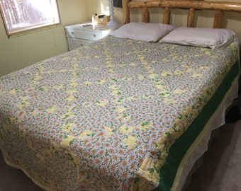 Queen size quilts, homemade quilt, hand quilted quilts, green quilt, nine patch quilt, yellow quilt, quilted bedspread, quilted bedcover