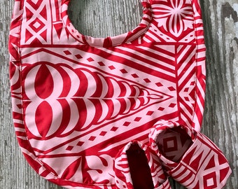 Polynesian Tribal Print Bib and Bootie