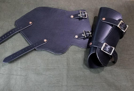 These vambraces are inspired by the ones worn by Legolas in the lord of the rings films, and provide full arm coverage for both sword fighting and archery.