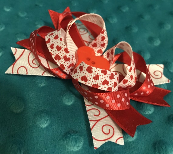 Items similar to Valentine's Day hair bow - Valentine's Day - holiday