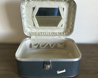 Vintage Train Case; Carousel Train Case; Vintage Luggage; Make Up Case; Blue Train Case; Vintage Suitcase