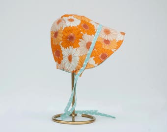 Vera Sun Bonnet // reversible baby bonnet // baby sun hat // girls sunbonnet // cotton bonnet // modern bonnet