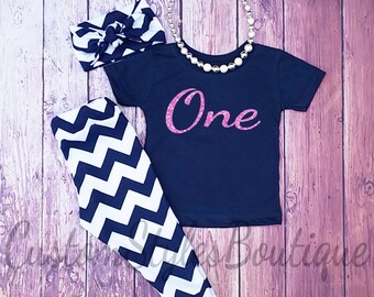 SALE ENDS 8/20 11PM Girls 1st Birthday Outfit, Navy Blue Chevron, Glitter Pink, Navy Blue Shirt,One Year Old, Girls Birthday Outfit, Legging