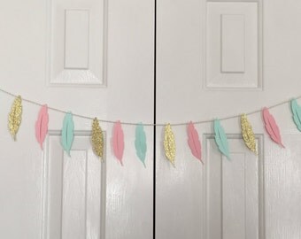 Feather Garland-Tribal Garland-Boho Garland-Boho Baby Shower-Feather Banner-tribal banner-Boho Banner-Feather Party-1st birthday-party decor