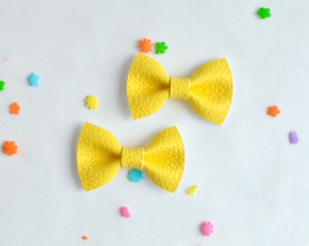 Baby Hair Clip, Baby Bows, Toddler Bow, Toddler Hair Clip, Leather Hair Clip, Girls Hair Clip, Baby Bow, Leather Clip, Yellow Leather Bow